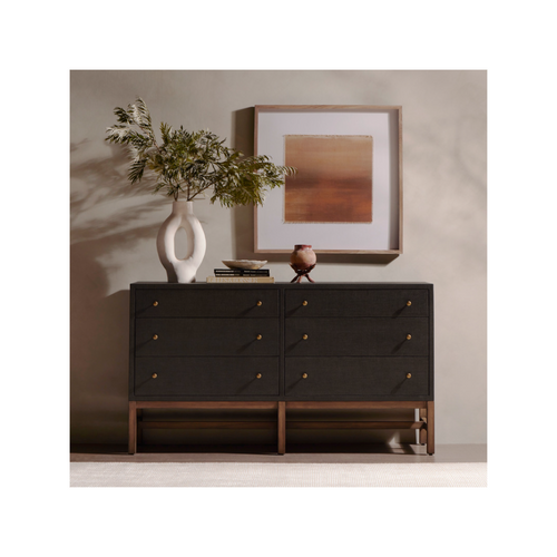 Tannon Dresser